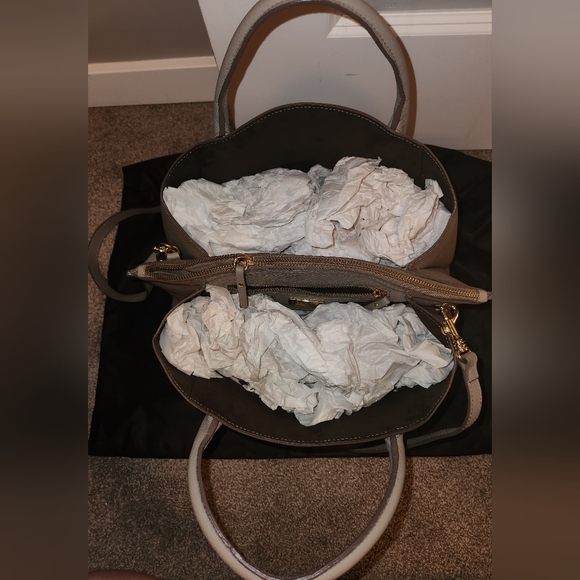 Iacucci Pebbled Italian Leather Tote Satchel Handbag in Stone Beige;New w/o Tags - Picture 14 of 16